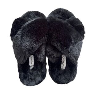 Steve Madden Black Faux Fur Slippers Size Small (5-6)